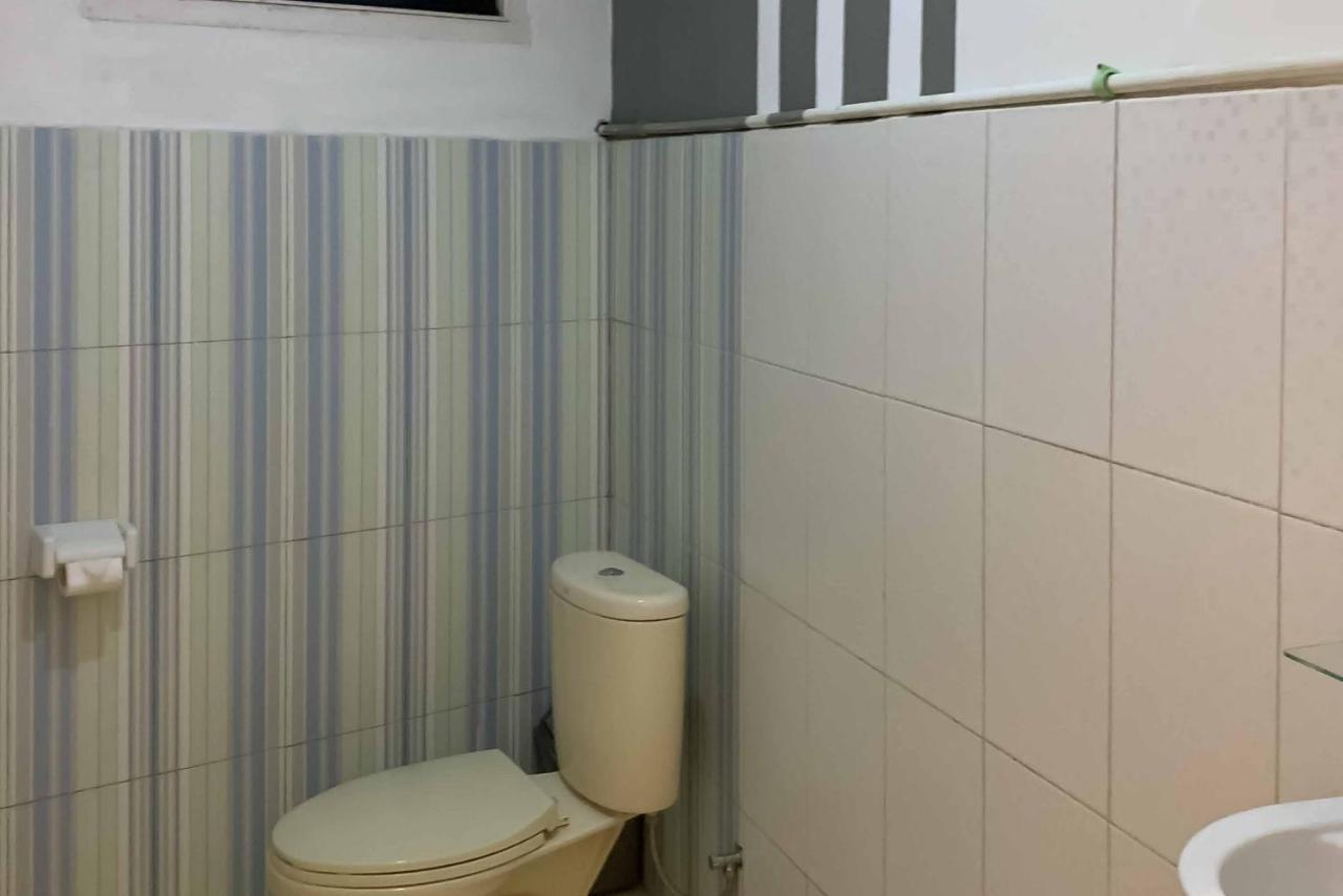 Hotel Ananda Syariah Redpartner บูกิตติงกี ภายนอก รูปภาพ